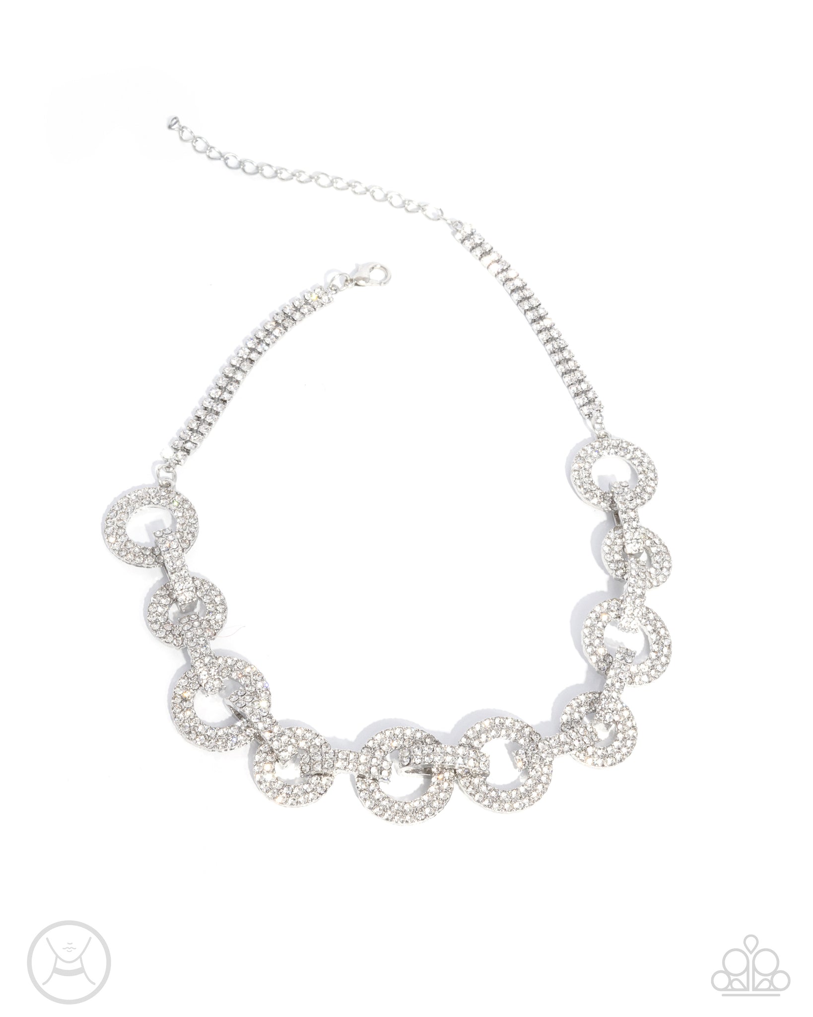 Paparazzi Elegant Embrace - White
