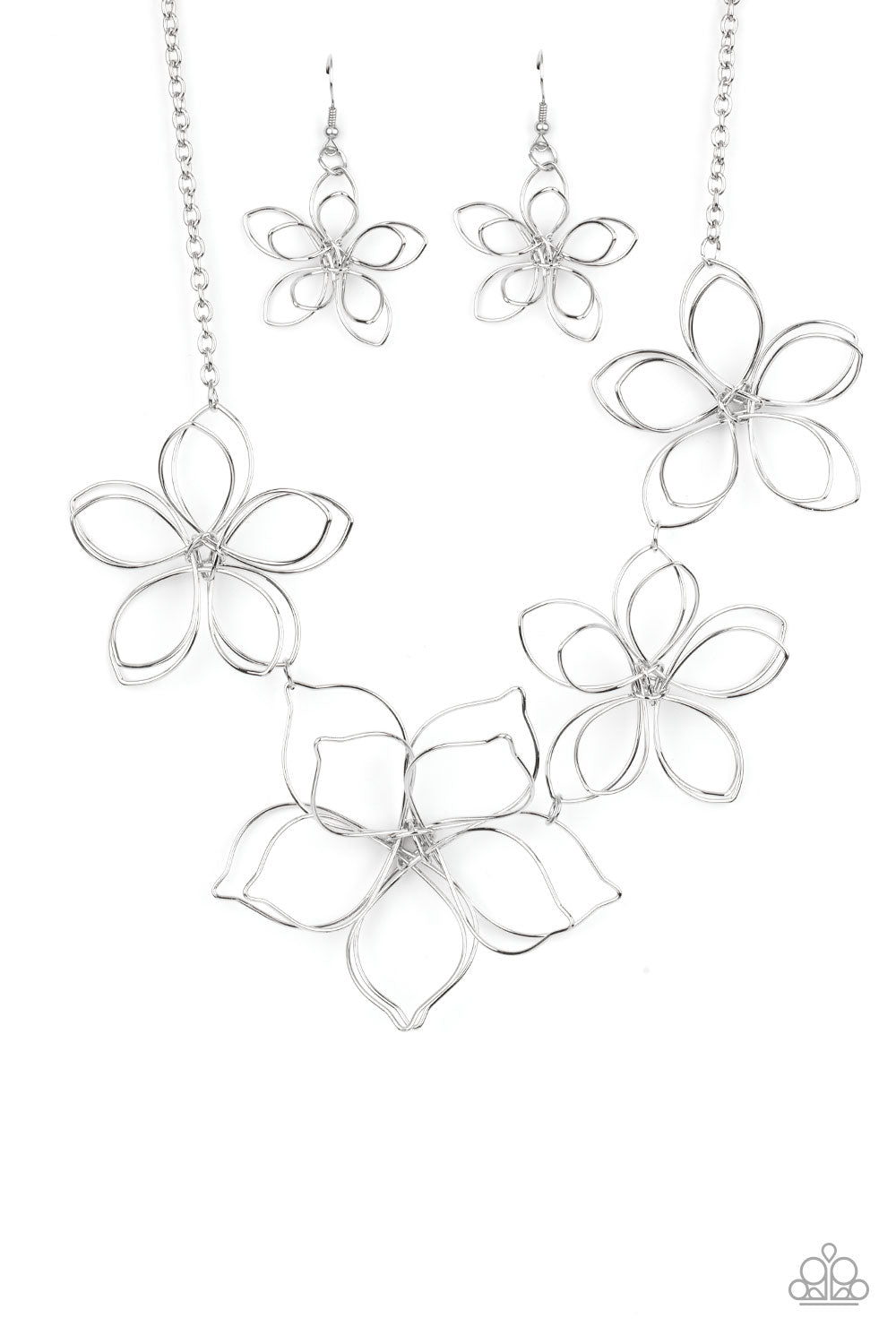 Paparazzi Flower Garden Fashionista - Silver